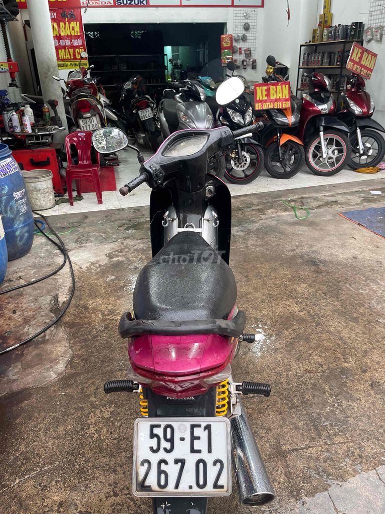 rs máy zin đầu chưa chạm giấy tờ đầy đủ. Mua bán Xe máy tại Thành phố Dĩ An Bình Dương được đăng bởi kha nguyen  hình 4