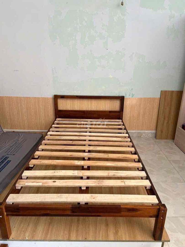 Giường gỗ tràm 1m2x2m. Mua bán Giường, chăn ga gối nệm tại Quận Tân Phú Tp Hồ Chí Minh được đăng bởi Uyên hình 1