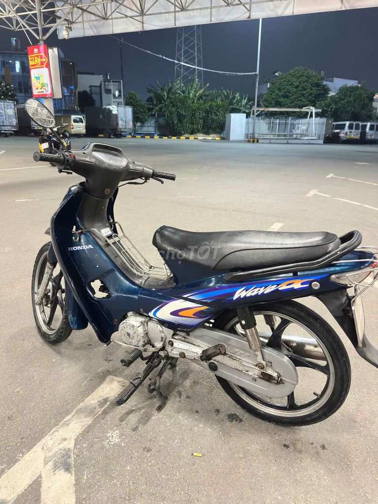 Хонда Уэйв 50 куб. см. автобус HCMC