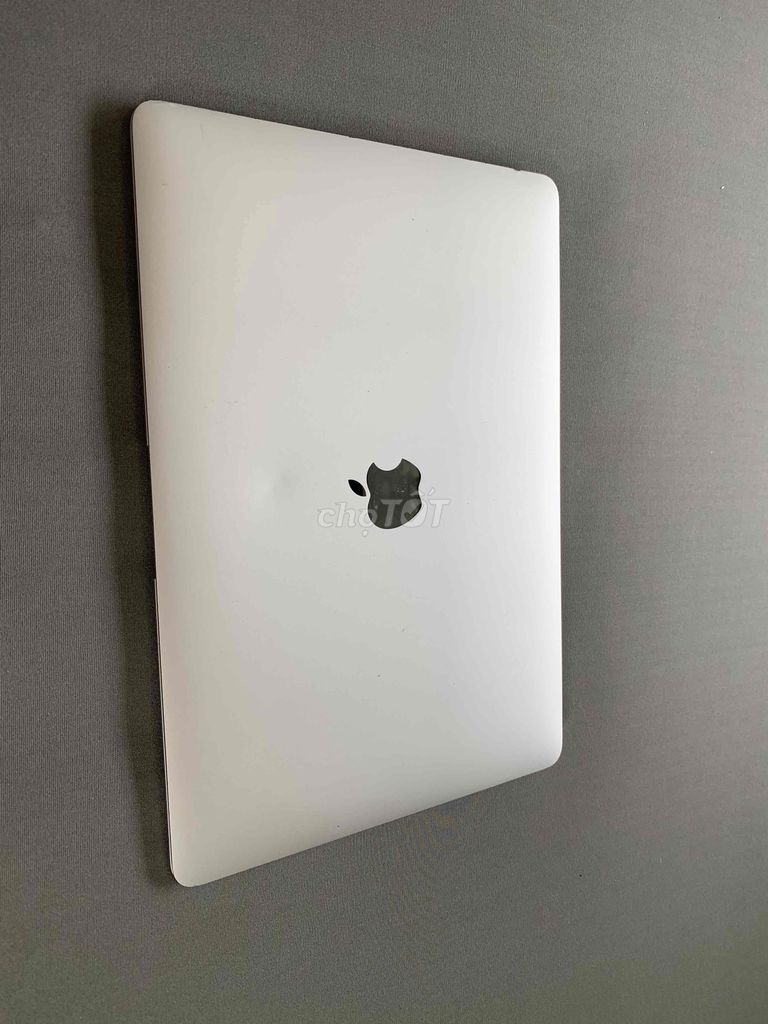 macbook air 2019 i5/16/512