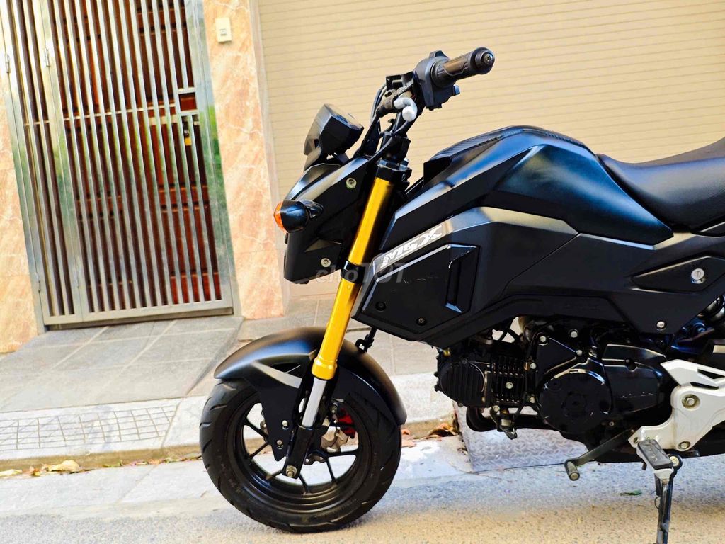 Honda MSX125 biển TP- 2022 xe lướt mới-trả góp OK. Mua bán Xe máy tại Quận Cầu Giấy Hà Nội được đăng bởi Tong motor xe may hình 6