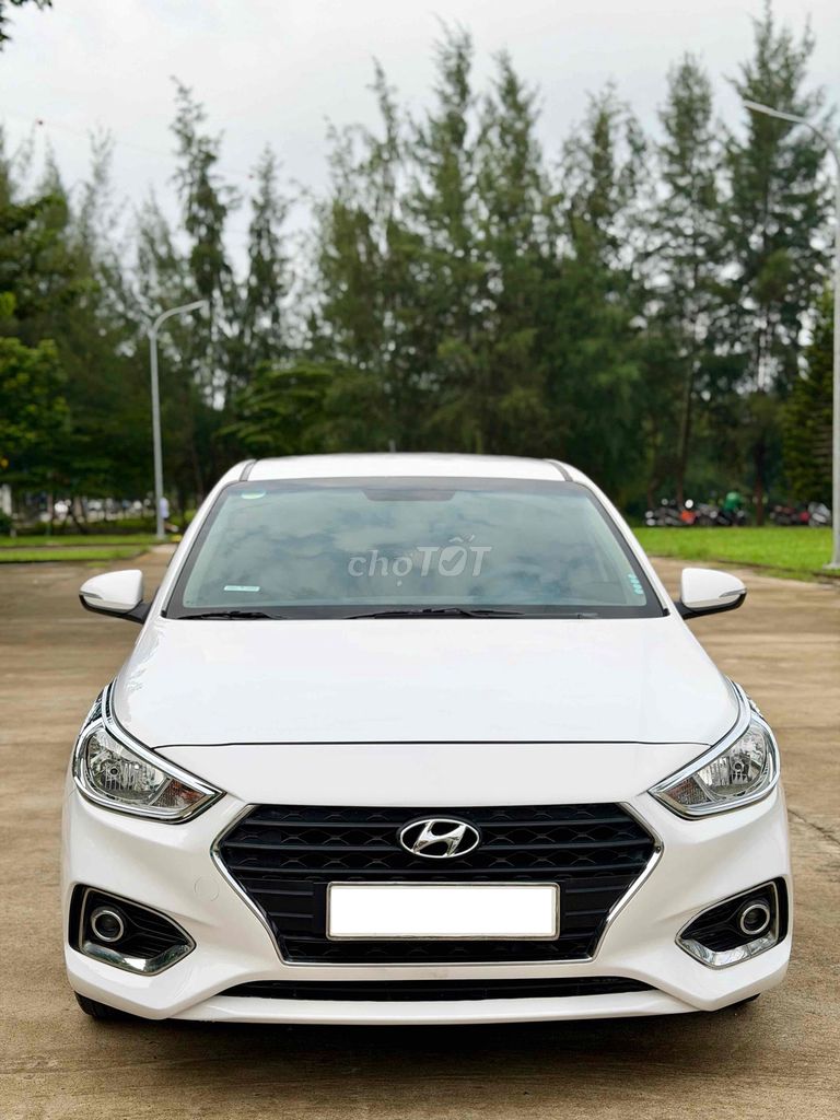Hyundai Accent 1.4MT 2018 Белый 80 000 км