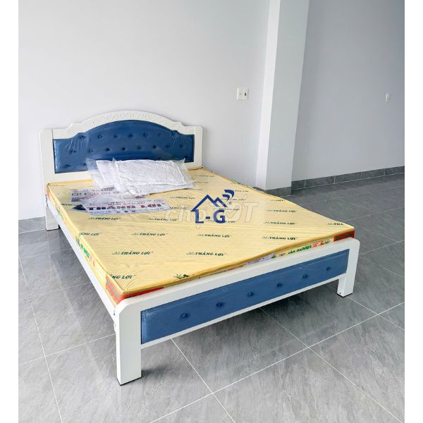 GIƯỜNG SẮT-- GIƯỜNG SẮT-- GIƯỜNG SẮT-- GIƯỜNG SẮT. Mua bán Giường, chăn ga gối nệm tại Thị xã Tân Uyên Bình Dương được đăng bởi NỘI THẤT LÂM GIA PHÁT  hình 1