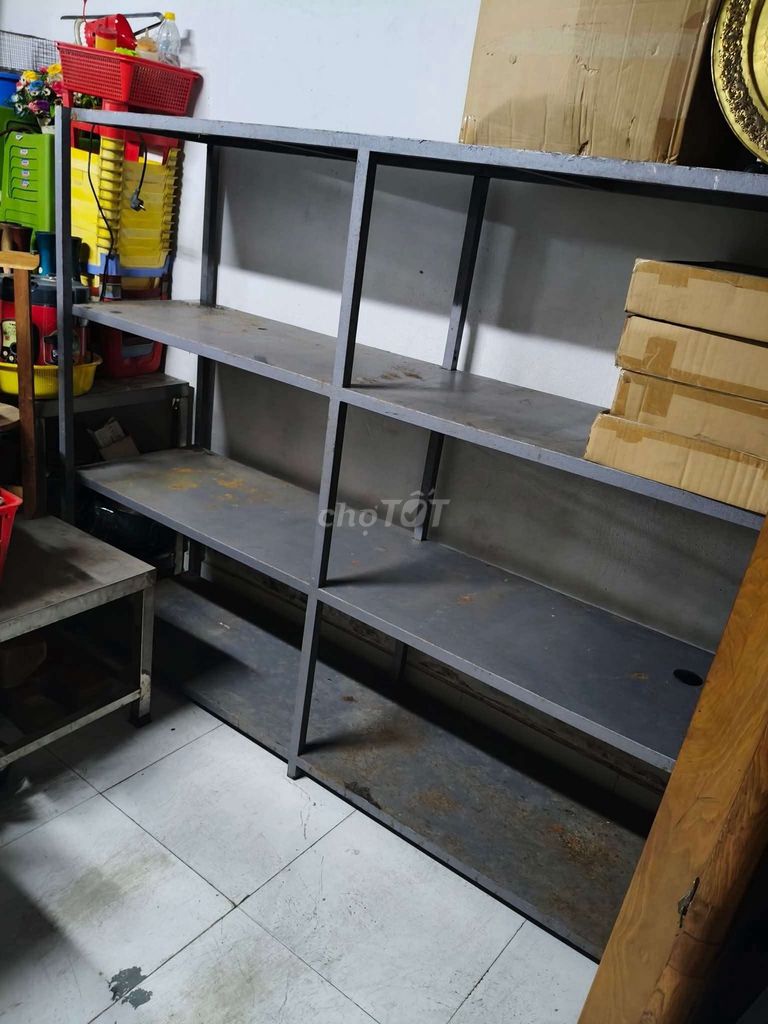 Kệ sắt 2m x 2m Xám. Mua bán Tủ, kệ gia đình tại Quận 12 Tp Hồ Chí Minh được đăng bởi Kiều Thư hình 1