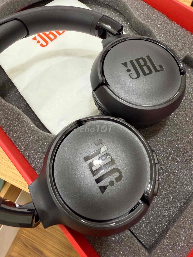 Headphone JBL 520BT bluetooth NEW 100%. Mua bán Tivi, Âm thanh tại Thành phố Thủ Đức Tp Hồ Chí Minh được đăng bởi Trịnh Thị Tuyết Trinh hình 3