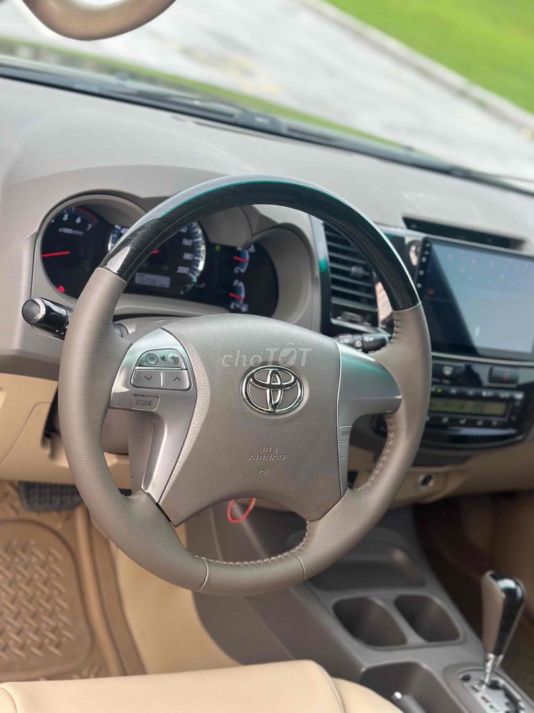 Bán Toyota Fortuner 2013 2.7V 4x2 AT. Mua bán Ô tô tại Thành phố Thái Bình Thái Bình được đăng bởi Trần Hà Auto hình 11