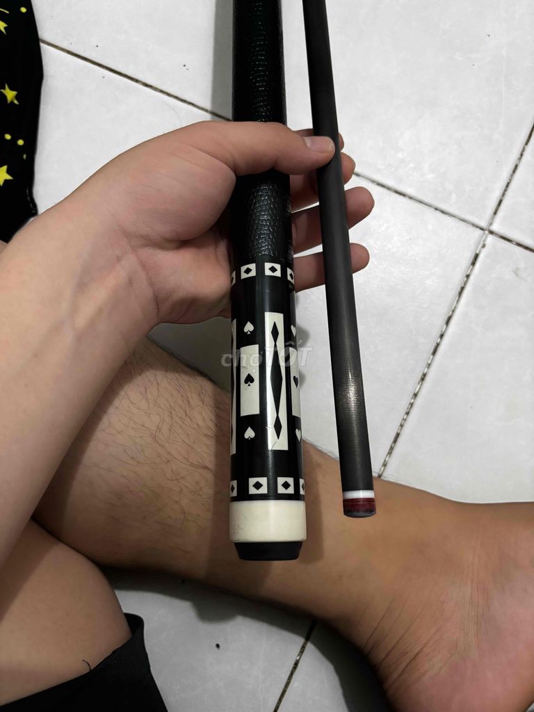 Cơ bida Bền Đen, Trắng Cầm chắc tay