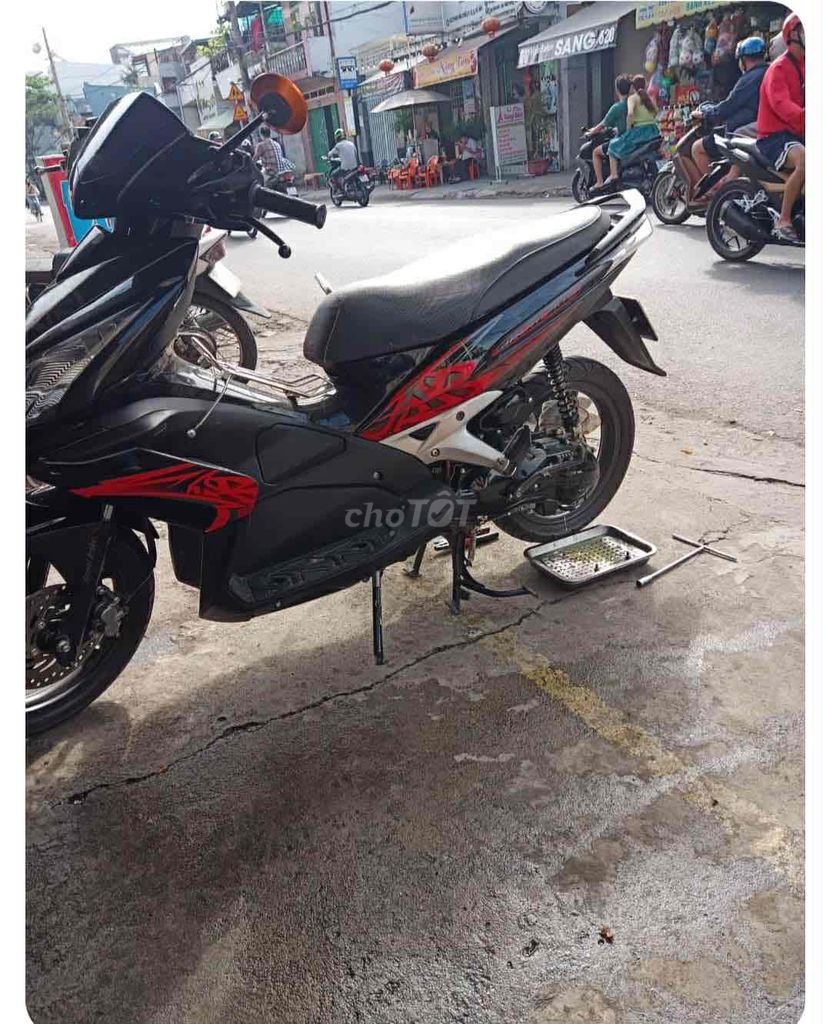 mọi người cần liên hệ e. Mua bán Xe máy tại Quận 12 Tp Hồ Chí Minh được đăng bởi Trần Quang Tỉnh hình 2