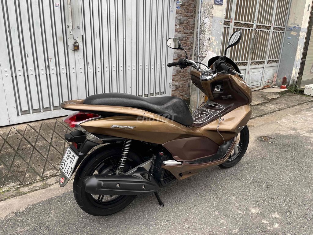 PCX 125 2011 bstp 9chủ xe đẹp máy zin bao ngon. Mua bán Xe máy tại Quận Bình Tân Tp Hồ Chí Minh được đăng bởi Huy hình 6