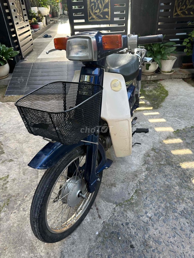 cúp 50cc đèn vuông dk 2022 ko cần bằng lái. Mua bán Xe máy tại Quận Bình Thạnh Tp Hồ Chí Minh được đăng bởi long pham xuân hình 5