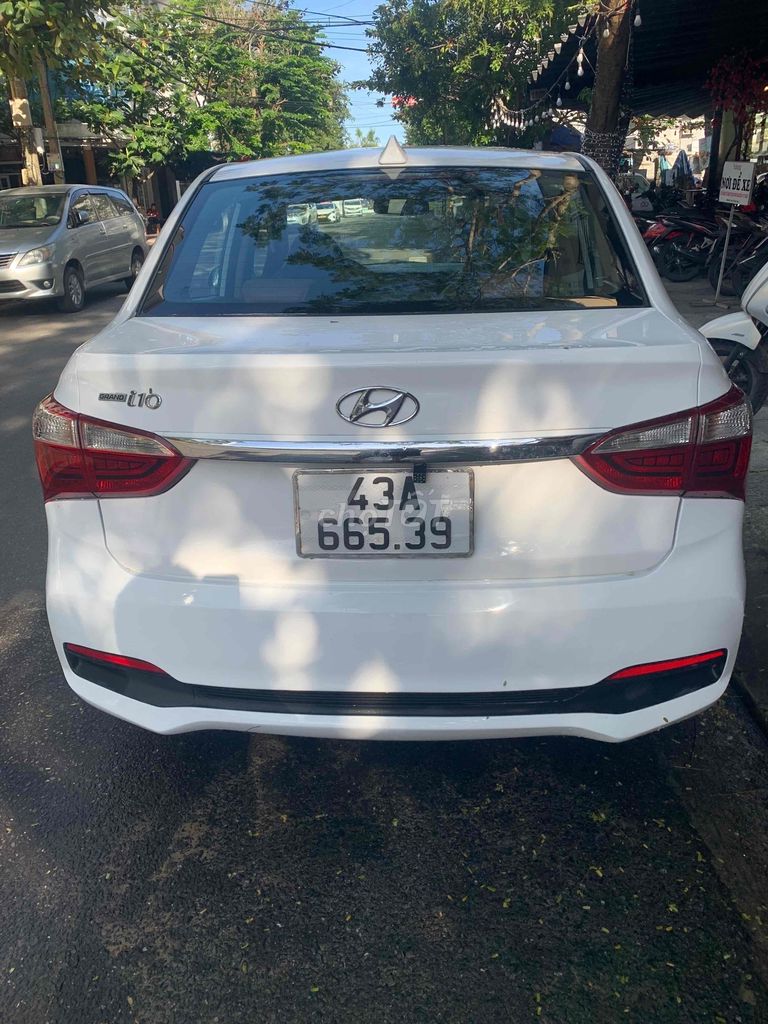 HYUNDAI I10 SỐ SÀN , SEDAN 2020.