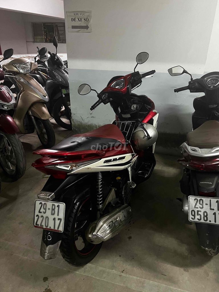 Cần Bán honda air blade. Mua bán Xe máy tại Quận Nam Từ Liêm Hà Nội được đăng bởi Do anh tuan hình 3