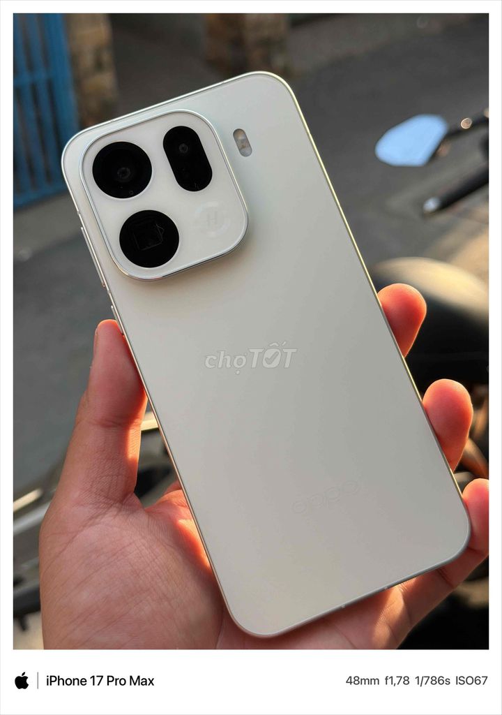 OPPO Find X9 Pro 256GB Trắng gl. Mua bán Điện thoại tại Quận Gò Vấp Tp Hồ Chí Minh được đăng bởi Vy Vy hình 1