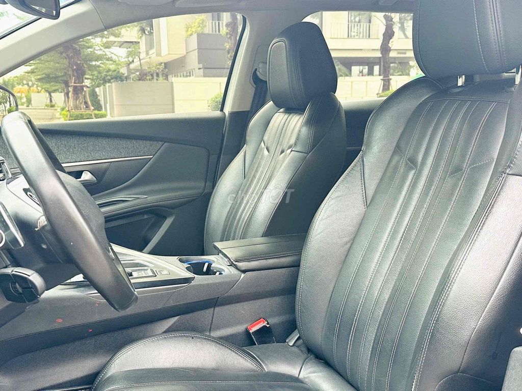 Peugeot 30***0 km. Mua bán Ô tô tại Quận Hải Châu Đà Nẵng được đăng bởi Lê kha hình 8