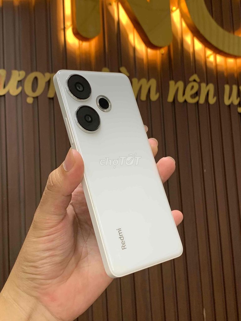 sale nhanh Xiaomi Redmi Turbo 3 256GB Trắng. Mua bán Điện thoại tại Quận Ninh Kiều Cần Thơ được đăng bởi PNC STORE hình 1