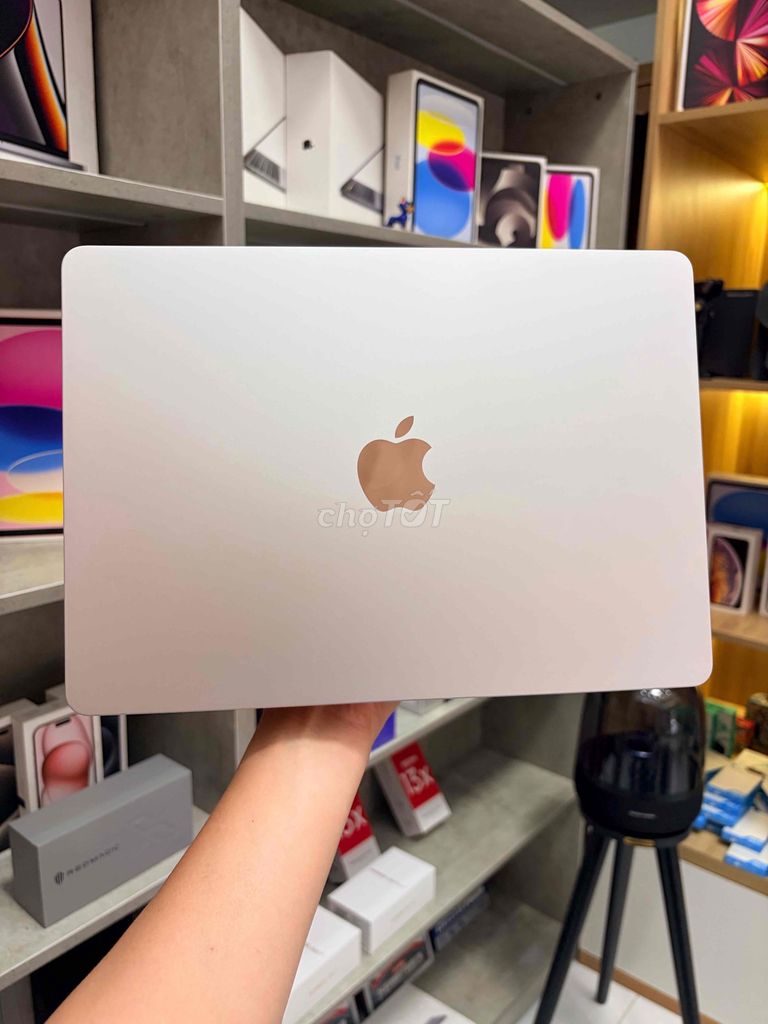 Macbook Air M4 16GB/256G- BH FPTShop 04/02/2027. Mua bán Laptop tại Thành phố Thủ Đức Tp Hồ Chí Minh được đăng bởi ChungStore hình 1
