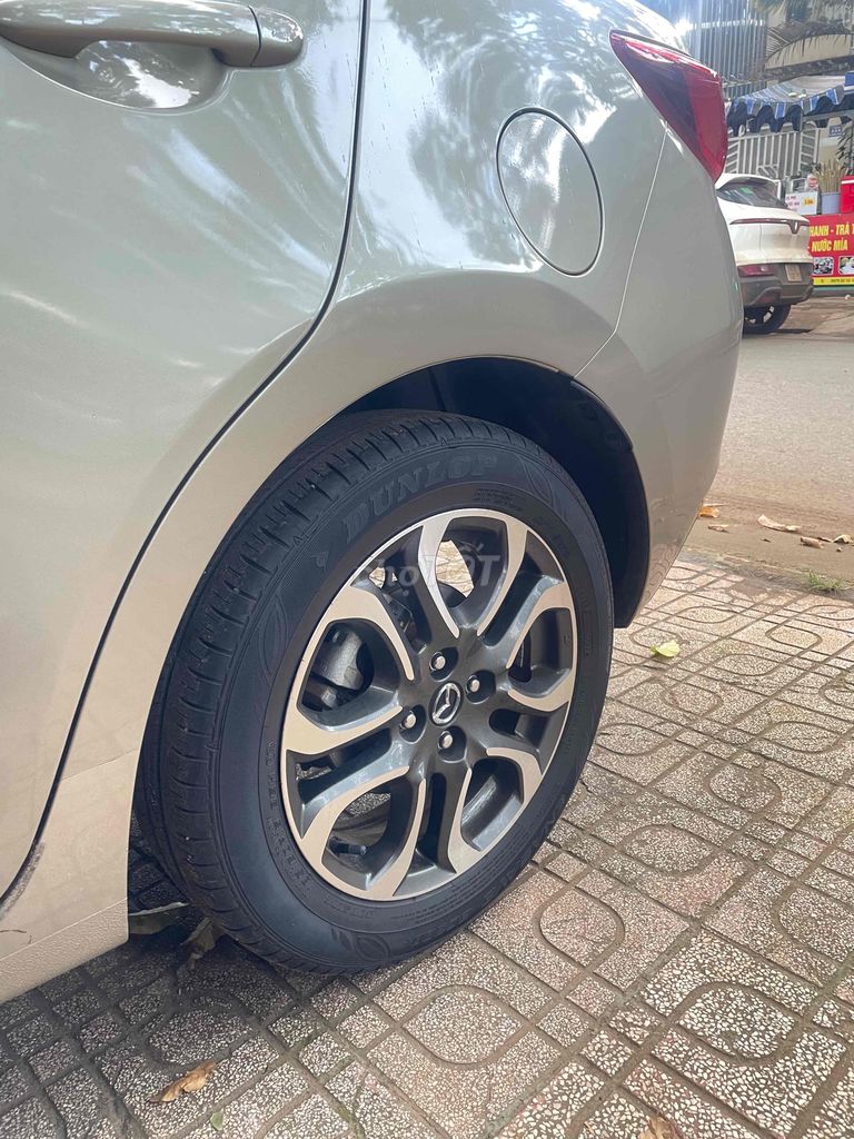 Mazda 2 2016  1.5 AT Sedan - 188000 km. Mua bán Ô tô tại Huyện Krông Pắc Đắk Lắk được đăng bởi lê thanh luân hình 15