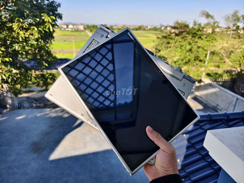 Máy tính bảng Panasonic 2in1 XZ6. Mua bán Laptop tại Huyện Hiệp Hòa Bắc Giang được đăng bởi phạm hùng hình 1