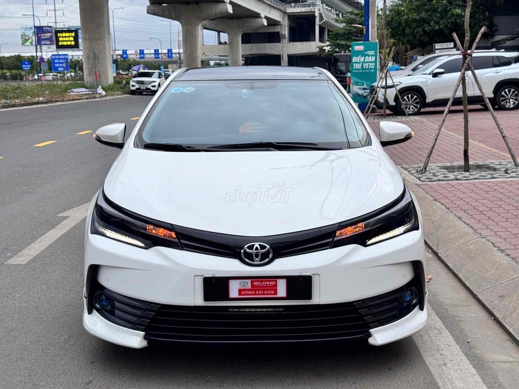 Toyota Corolla Altis 2019 2.0V CVT - 99500 km