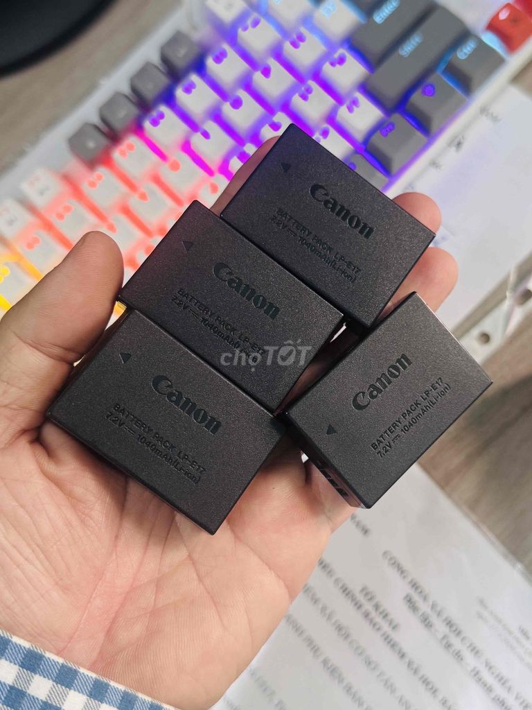🟢Pin Canon LP-E17 HÀNG ZIN TÁCH MÁY và Sạc. Mua bán Phụ kiện (Màn hình, Chuột...) tại Quận Tân Bình Tp Hồ Chí Minh được đăng bởi xin GỌI CHO NHANH NHÉ hình 1