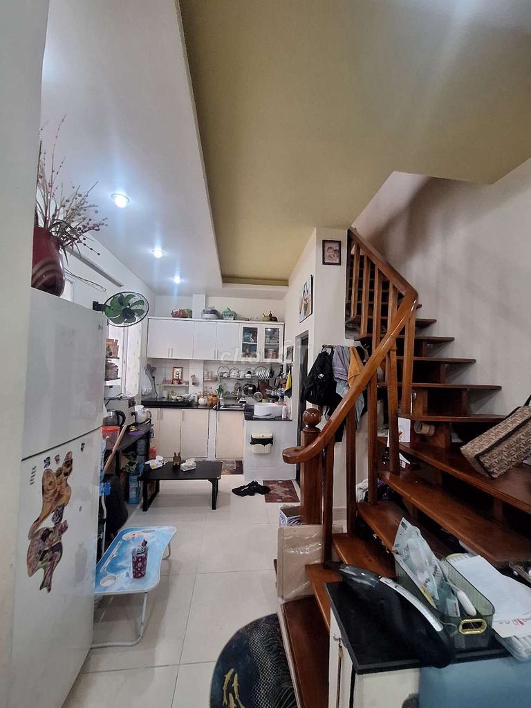 Nhà 2 tầng, ngang khủng 9m, cách mạng tháng 8, ngã 3 ông Tạ. Mua bán Nhà ở tại Quận Tân Bình Tp Hồ Chí Minh được đăng bởi Phạm Đoàn Gia hình 3