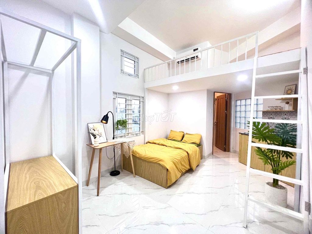 DUPLEX FULL NỘI THẤT NGAY CÔNG VIÊN LÀNG HOA