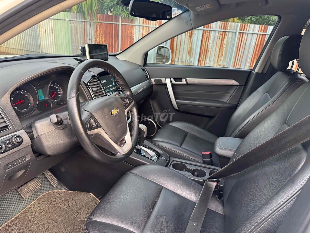 captival LTZ tự động xe gia đình chạy kỹ. Mua bán Ô tô tại Quận 12 Tp Hồ Chí Minh được đăng bởi Ô TÔ CHÍ DŨNG  hình 13