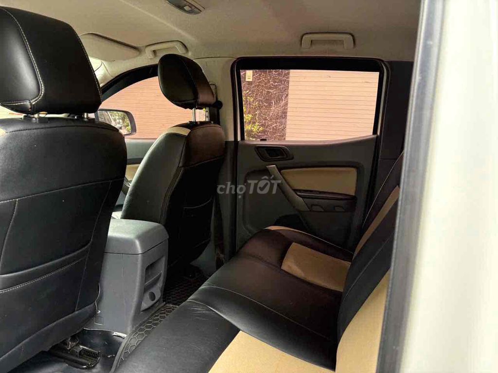 Ford Ranger 2014 XLS 2.2 4x2 AT - 12000 km. Mua bán Ô tô tại Quận Hai Bà Trưng Hà Nội được đăng bởi Bùi hiển hình 12