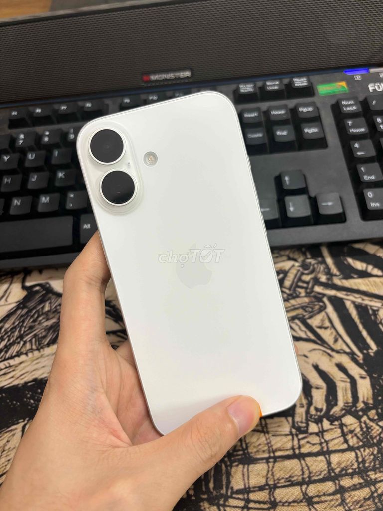 16 128GB Trắng Zin áp. Mua bán Điện thoại tại Quận Cầu Giấy Hà Nội được đăng bởi Dương Văn Sơn hình 1