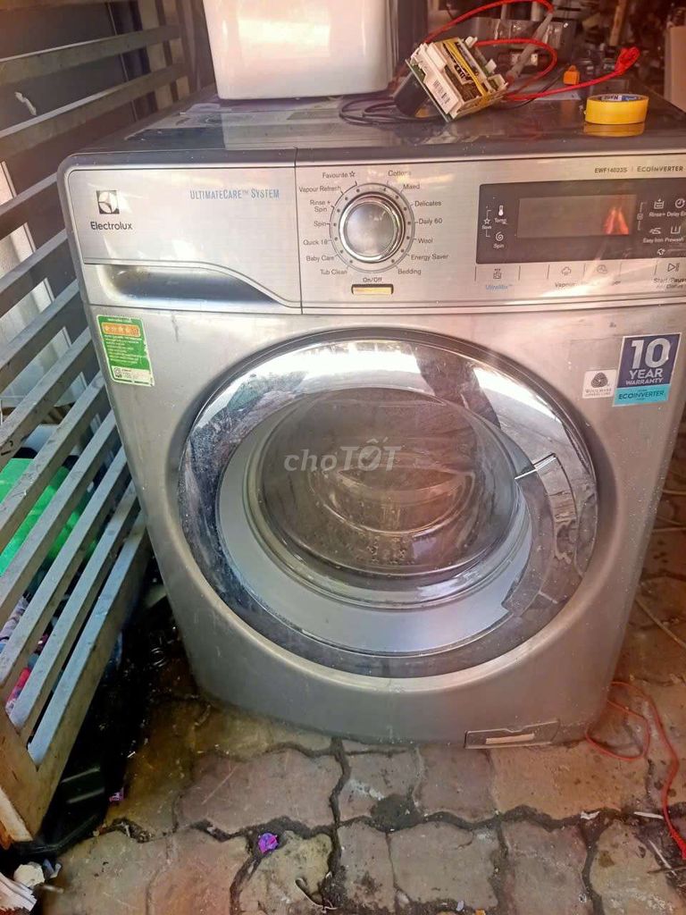 Máy giặt Electrolux 10kg Inverter Bạc. Mua bán Máy giặt tại Thành phố Vũng Tàu Bà Rịa - Vũng Tàu được đăng bởi Minh Hà hình 1
