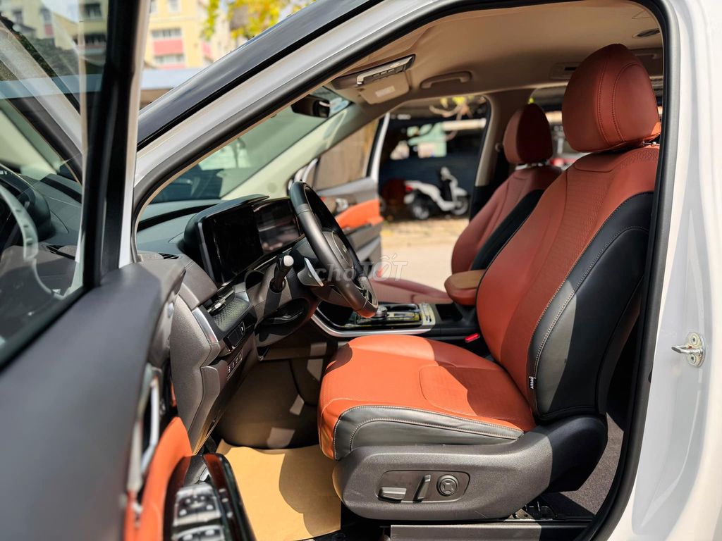 Kia Carnival 2025 Premium 2.2D 7S - 24,000 km cọp.. Mua bán Ô tô tại Thành phố Thủ Đức Tp Hồ Chí Minh được đăng bởi Đức Tứ Bánh hình 10