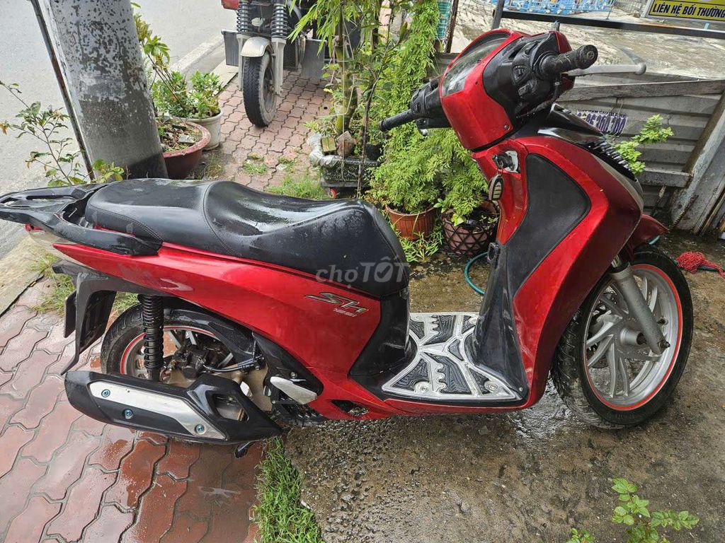 SH 125 ít đi xe đẹp zin êm giá êm. Mua bán Xe máy tại Huyện Bình Chánh Tp Hồ Chí Minh được đăng bởi Phạm Toàn Thắng hình 2