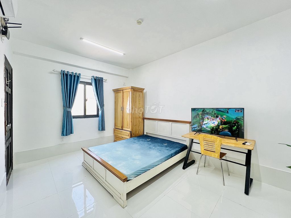 CĂN HỘ ĐẸP ĐÓN NẮNG FULL NT NGAY ETOWN CỘNG HÒA