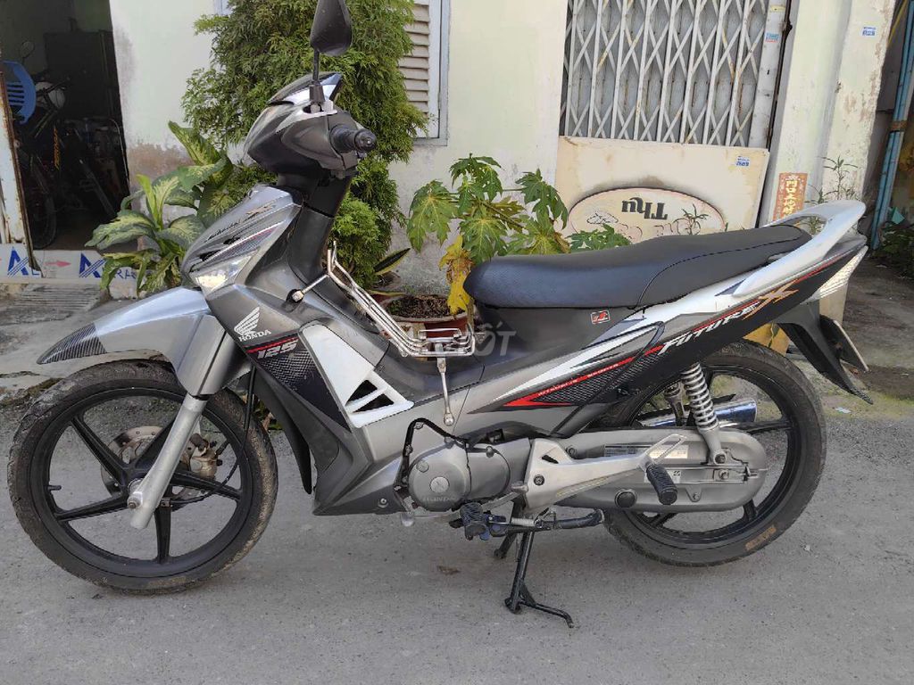 Honda Future Neo lên áo Future X. Mua bán Xe máy tại Quận Tân Bình Tp Hồ Chí Minh được đăng bởi Trung hình 2
