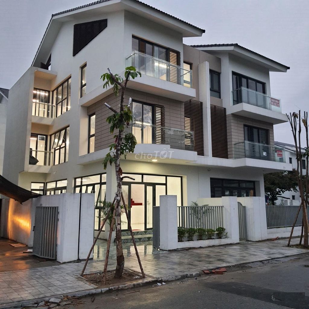 Cho thuê biệt thự mới An Vượng,Dương Nội: 200m2, 4 tầng, 30tr