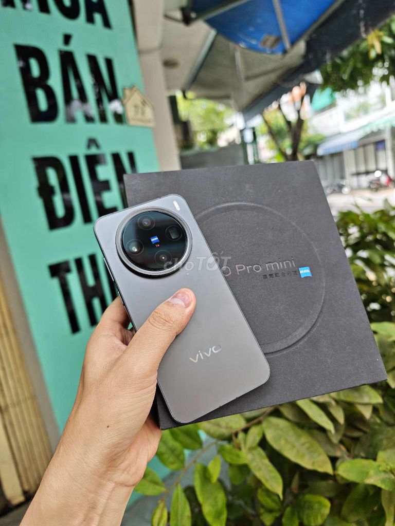Vivo X200 Pro Mini 5G 12GB/256GB Xám. Mua bán Điện thoại tại Quận Hải Châu Đà Nẵng được đăng bởi KenTony KenMobile hình 1