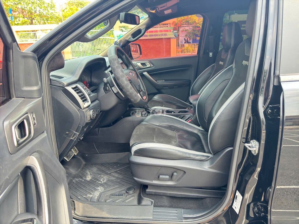 Ford Ranger Raptor 2.0L 4x4 AT 2019 - 68000 km. Mua bán Ô tô tại Thành phố Thủ Dầu Một Bình Dương được đăng bởi Nguyễn Văn Lợi hình 10