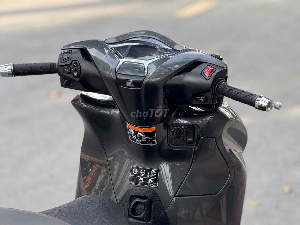 Honda SH 350i 2021 Xám. Mua bán Xe máy tại Thành phố Thủ Đức Tp Hồ Chí Minh được đăng bởi Vũ Vũ hình 6