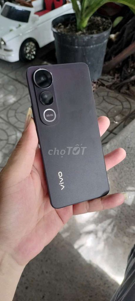 Vivo V50 Lite.5G Ram 8+8/256G pin 6500.bh hãng dài. Mua bán Điện thoại tại Quận Bình Thuỷ Cần Thơ được đăng bởi cầu rạch súc 91b Nguyễn Văn Linh  hình 1
