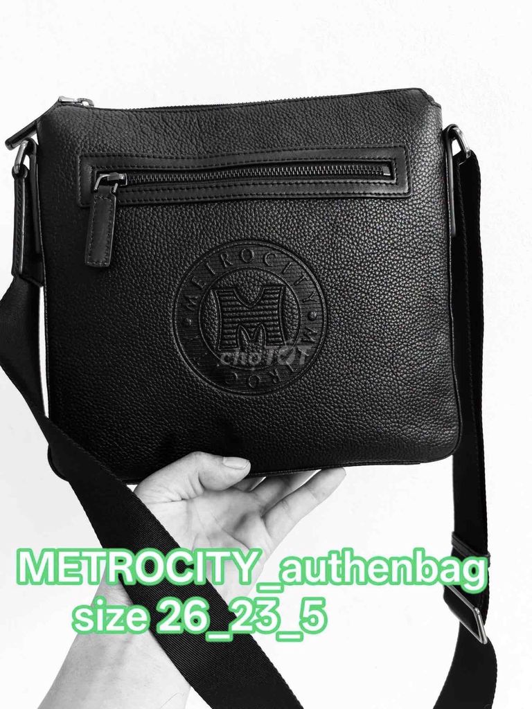 Túi đeo chéo Metro City size 26x23x5. Mua bán Túi xách tại Huyện Tân Phú Đồng Nai được đăng bởi Wang Andy hình 1