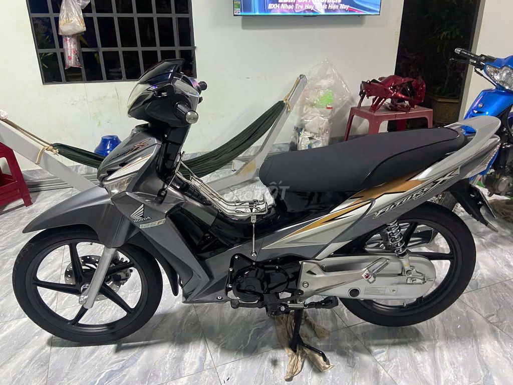 Xe Future X Fi 2011. Mua bán Xe máy tại Thành phố Bà Rịa Bà Rịa - Vũng Tàu được đăng bởi quân hình 4
