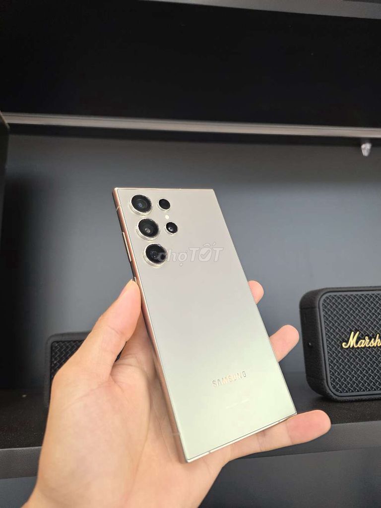 Samsung S24 Ultra 256GB Nguyên Zin Ssvn. Mua bán Điện thoại tại Thành phố Buôn Ma Thuột Đắk Lắk được đăng bởi Nguyễn Ngọc Nhật hình 1