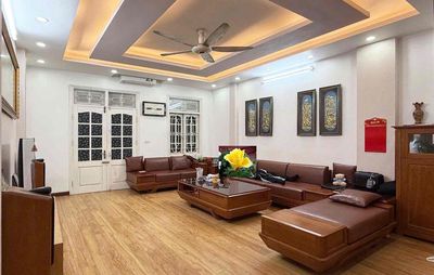 Chính chủ cần bán nhà 5 tầng ngõ Phạm Tuấn Tài. Mua bán nhà ở tại Quận Cầu Giấy Hà Nội được đăng bởi Quang Hưng