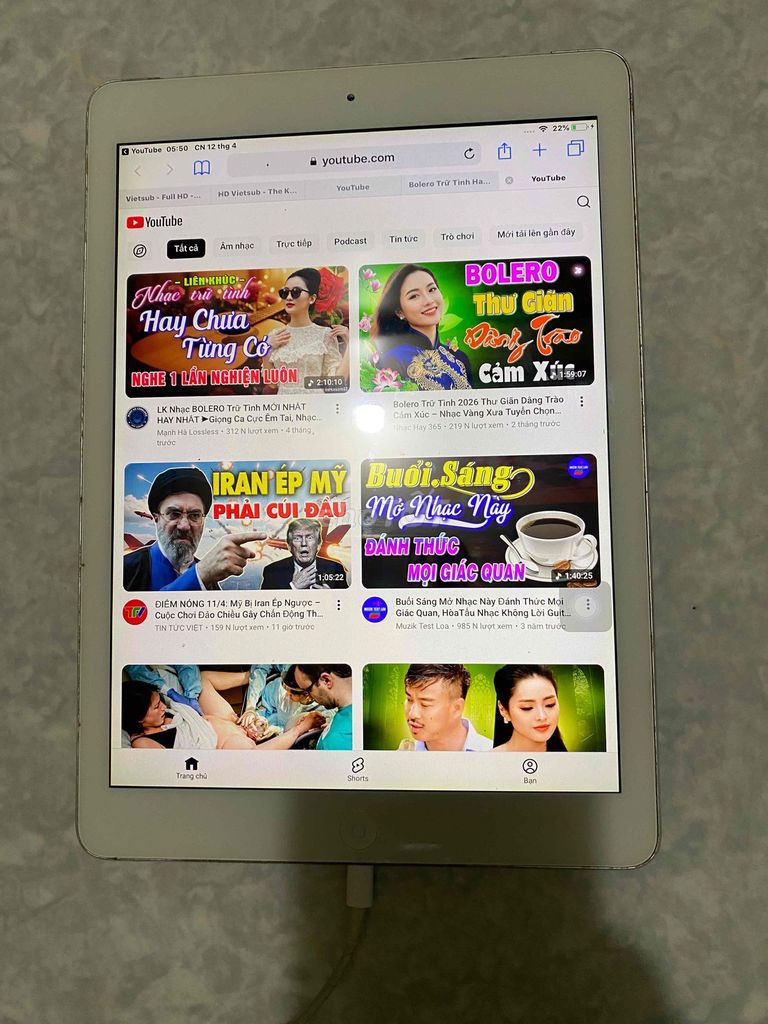 Apple iPad Air 9.7 inch 64GB Bạc. Mua bán Máy tính bảng tại Thành phố Thủ Đức Tp Hồ Chí Minh được đăng bởi vũ hình 1