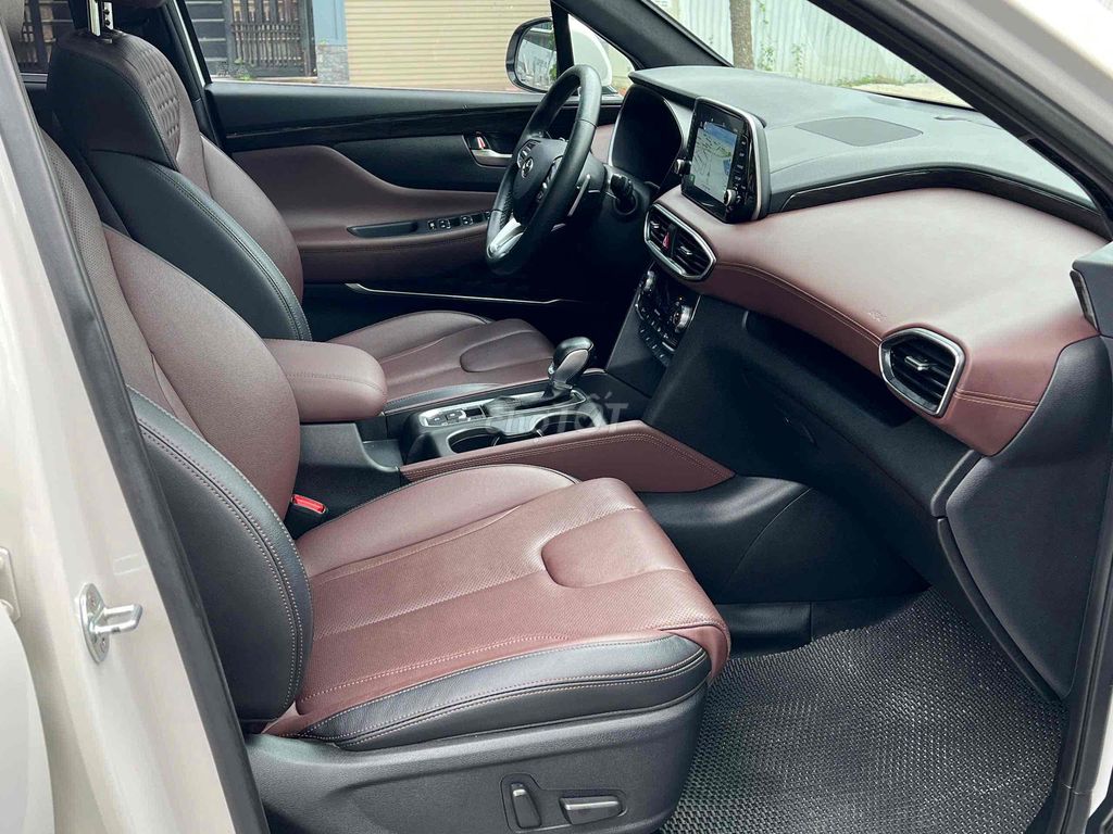 Hyundai Santa Fe 2021 Đặc biệt 2.5L HTRAC - 68000. Mua bán Ô tô tại Quận Long Biên Hà Nội được đăng bởi Le hao hình 9