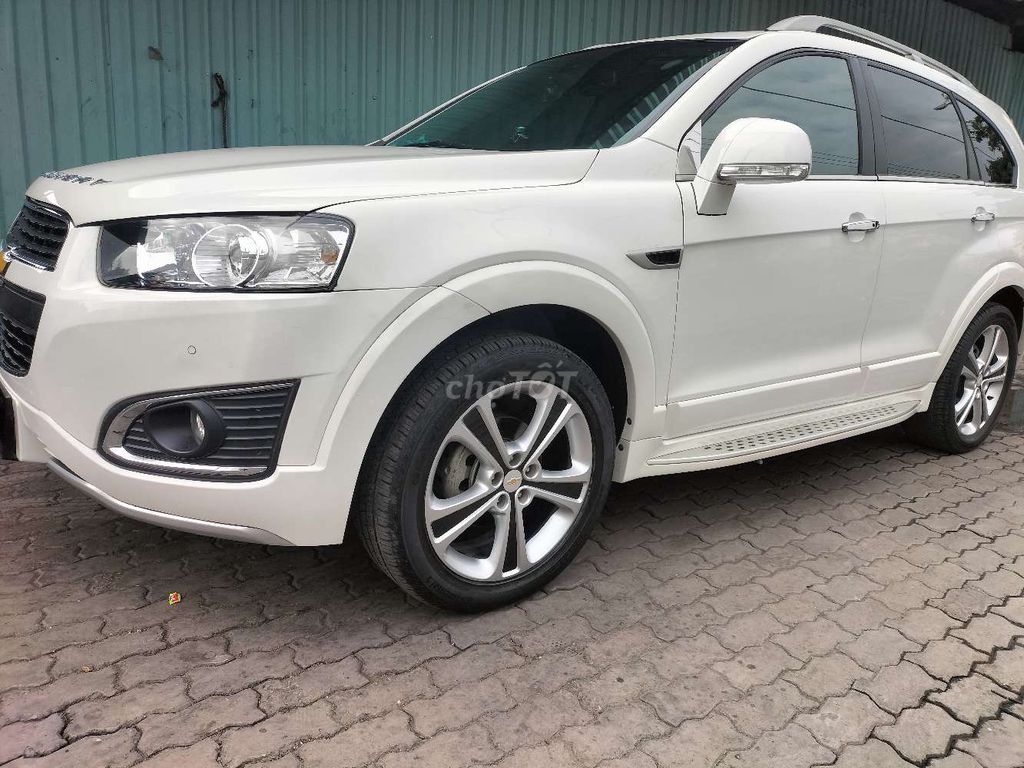 Chevrolet Captiva LTZ 2014 белый автомат