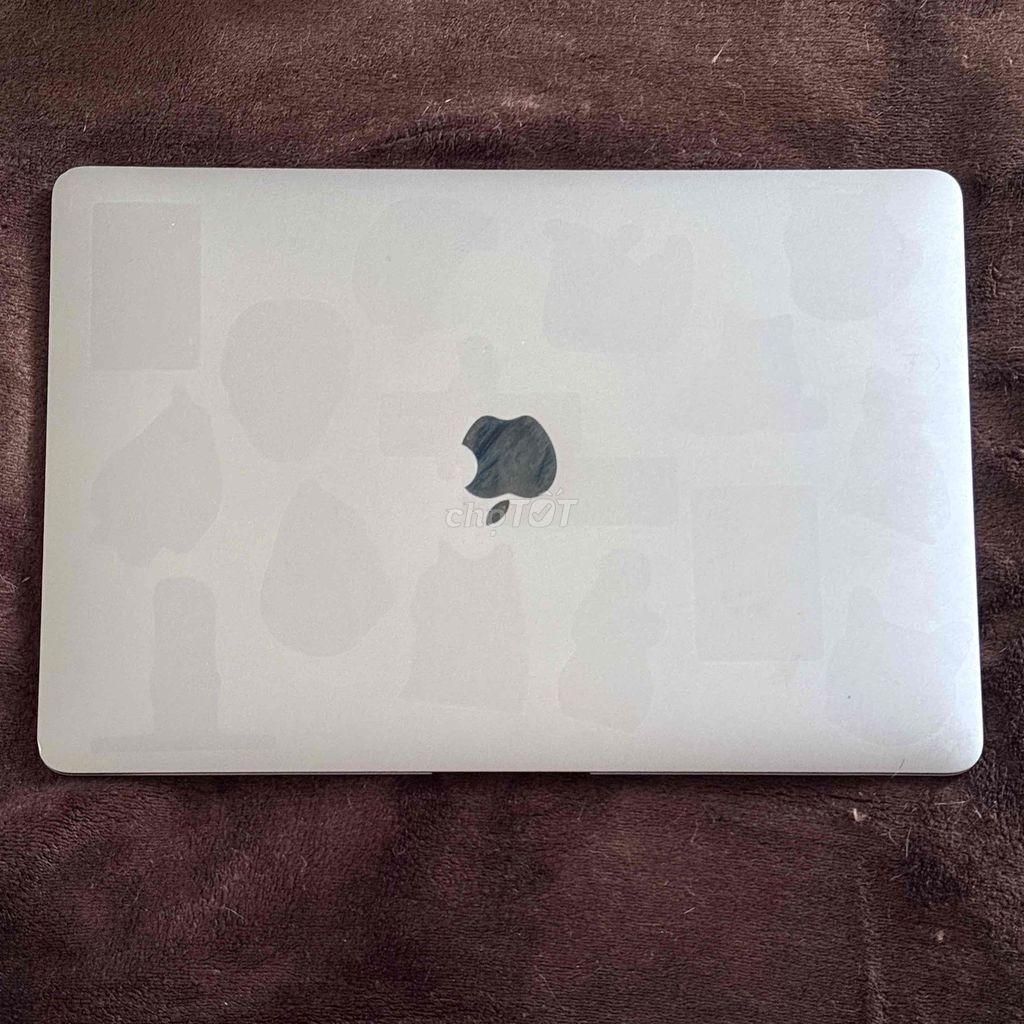 Apple MacBook Air M1 13.3 inch 8GB/256GB 2020. Mua bán Laptop tại Quận 7 Tp Hồ Chí Minh được đăng bởi Bích Phương hình 1
