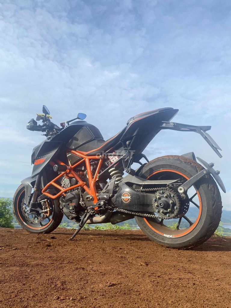 KTM super duke 1301 phiên bản giới hạn. Mua bán Xe máy tại Quận Bình Thạnh Tp Hồ Chí Minh được đăng bởi Nguyễn Vân hình 4