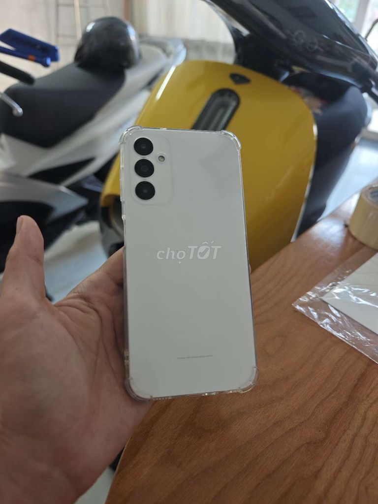 Samsung M44 5G 128GB 6GB Mới 99%. Mua bán Điện thoại tại Thành phố Biên Hòa Đồng Nai được đăng bởi Quang Sơn hình 1