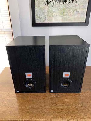 Dư dùng cặp Bookshelf Dynaudio. Mua bán Tivi, Âm thanh tại Huyện Trảng Bom Đồng Nai được đăng bởi Anh Nguyễn